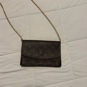 Louis Vuitton Monogram Crossbody Bag in Brown with Gold Chain